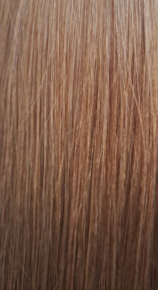 22 Inch Full Volume (I Tip) Hair Extensions #8 Light Brown